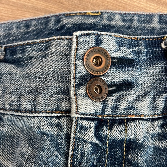 American Eagle Vintage Distressed Mini Jean Skirt Size 6 - Picture 8 of 8